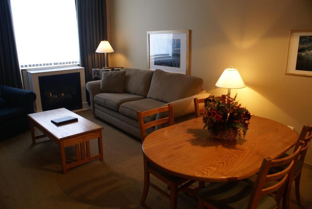 Whistler Superior Properties Quarto foto
